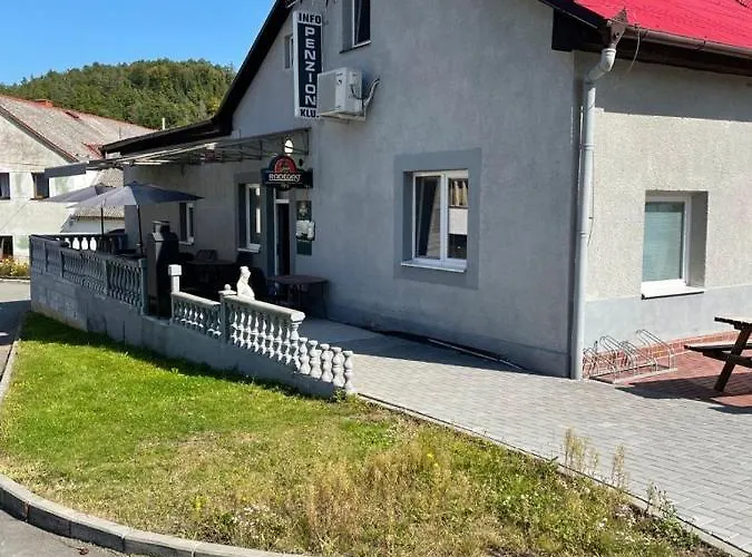 Kozov *